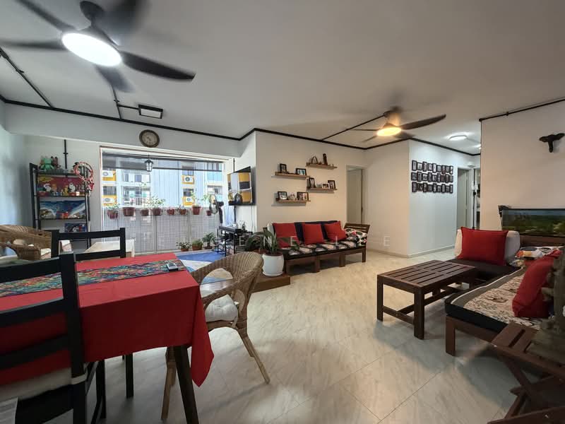 13 Upper Boon Keng Road, 13 Upper Boon Keng Road, 4 Bedrooms, 1,324 sqft, HDB Flat For Sale, by Eugene Lee, 500137547 - Living Room - PropertyGuru.com.sg
