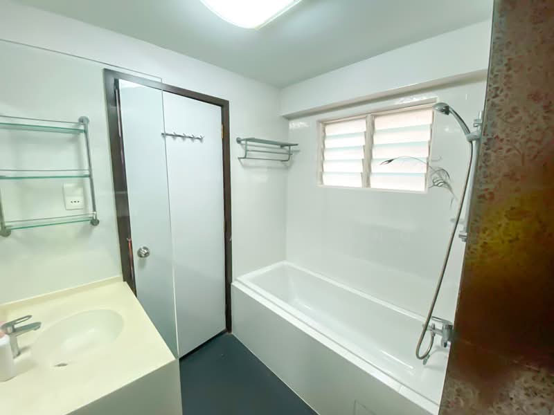 Melville Park, 12 Simei Street 1, 3 Bedrooms, 1,346 sqft, Apartment For Sale, by Jermaine Ang, 500137550 - Bathroom - PropertyGuru.com.sg