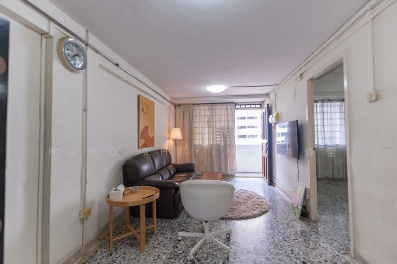 4 Ghim Moh Road, 4 Ghim Moh Road, 2 Bedrooms, 700 sqft, HDB Flat For Sale, by Hong Shiying 洪诗莹, 500137556 - Living Room - PropertyGuru.com.sg