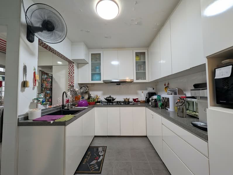 565 Choa Chu Kang Street 52, 565 Choa Chu Kang Street 52, 3 Bedrooms, 1,345 sqft, HDB Flat For Sale, by Sheryl Seow, 500137565 - Kitchen - PropertyGuru.com.sg