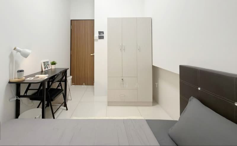 The Stellar, 16A West Coast Road, Room Rental, 120 sqft, Condominium For Rent, by Sabrina T, 500137566 - Common PRS1 - PropertyGuru.com.sg