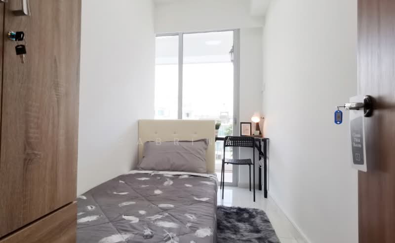 The Stellar, 16A West Coast Road, Room Rental, 120 sqft, Condominium For Rent, by Sabrina T, 500137566 - Common CR3 - PropertyGuru.com.sg