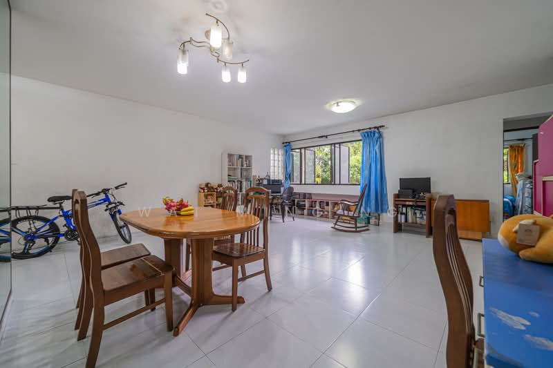 684D Choa Chu Kang Crescent, 684D Choa Chu Kang Crescent, 3 Bedrooms, 1,184 sqft, HDB Flat For Sale, by Wai Ming Ng, 500137568 - Living Room - PropertyGuru.com.sg