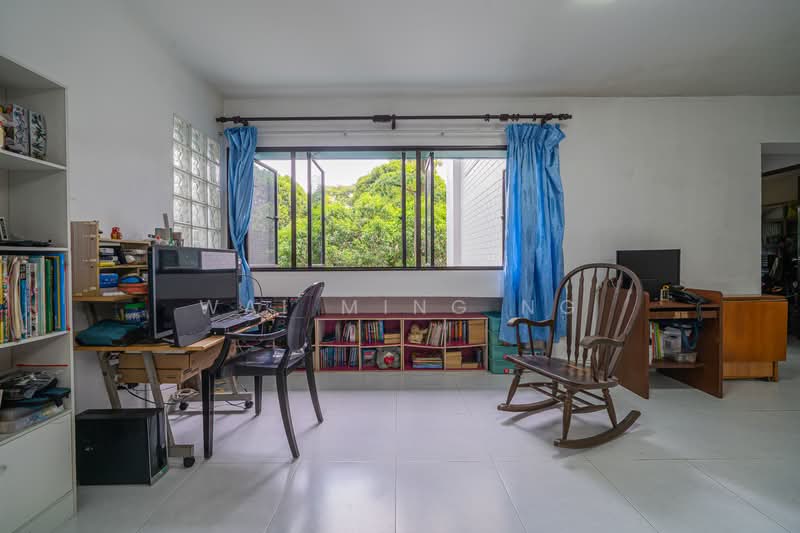 684D Choa Chu Kang Crescent, 684D Choa Chu Kang Crescent, 3 Bedrooms, 1,184 sqft, HDB Flat For Sale, by Wai Ming Ng, 500137568 - Study - PropertyGuru.com.sg