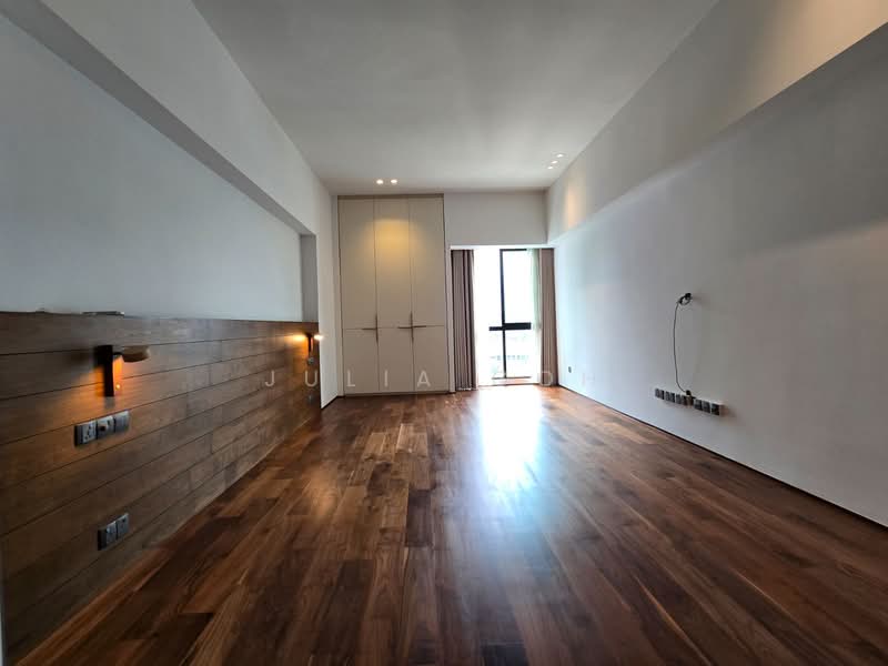 The Regalia, 2 River Valley Close, 4 Bedrooms, 2,573 sqft, Apartment For Rent, by Julia Goh, 500137572 - Master Bedroom - PropertyGuru.com.sg