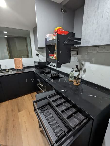 The Terrace, 98 Edgedale Plains, 3 Bedrooms, 1,076 sqft, Executive Condominium For Rent, by Ivy Huang, 500137574 - Kitchen - PropertyGuru.com.sg