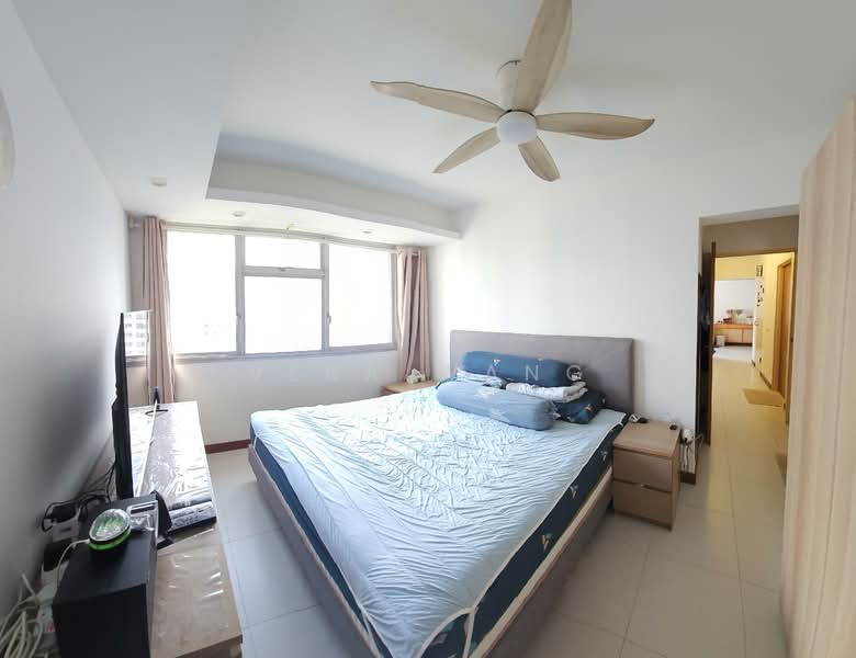 433B Sengkang West Way, 433B Sengkang West Way, 3 Bedrooms, 1,001 sqft, HDB Flat For Sale, by Vera Wang, 500137576 - Main Bedroom - PropertyGuru.com.sg