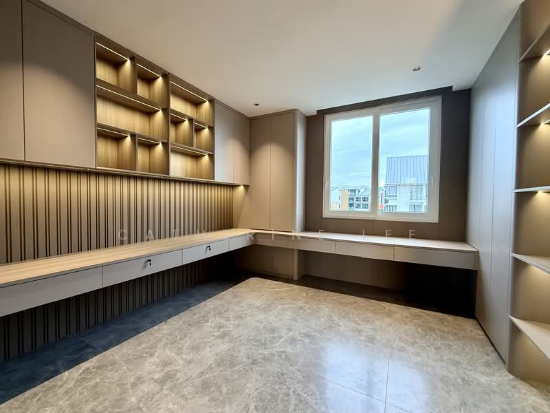 ★Eminence Landed★New Corner Terrace near East Coast Park & 1km Tao Nan Pri, , 5 Bedrooms, 7,500 sqft, Corner Terrace For Sale, by Catherine Lee, 500137577 - Study - PropertyGuru.com.sg
