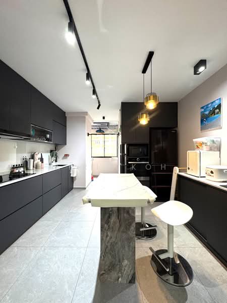 361 Hougang Avenue 5, 361 Hougang Avenue 5, 3 Bedrooms, 1,324 sqft, HDB Flat For Sale, by April Koh, 500137582 - Kitchen - PropertyGuru.com.sg