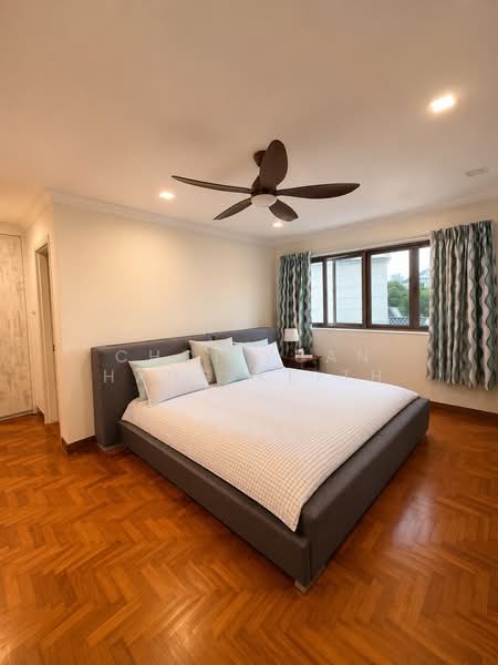 Regent Villa, 407 Sixth Avenue, 5 Bedrooms, 3,000 sqft, Semi-Detached House For Rent, by Choi Yuan Hang Keith, 500137602 - Bedroom - PropertyGuru.com.sg
