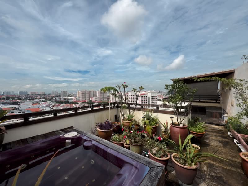 Grosvenor View, 1 Lengkong Empat, 2 Bedrooms, 1,292 sqft, Condominium For Sale, by Caryn Wong, 500137610 - Exterior - PropertyGuru.com.sg