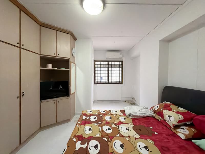 631 Pasir Ris Drive 3, 631 Pasir Ris Drive 3, 4 Bedrooms, 1,119 sqft, HDB Flat For Sale, by Jay Lim 林俊哲, 500137618 - Bedroom - PropertyGuru.com.sg