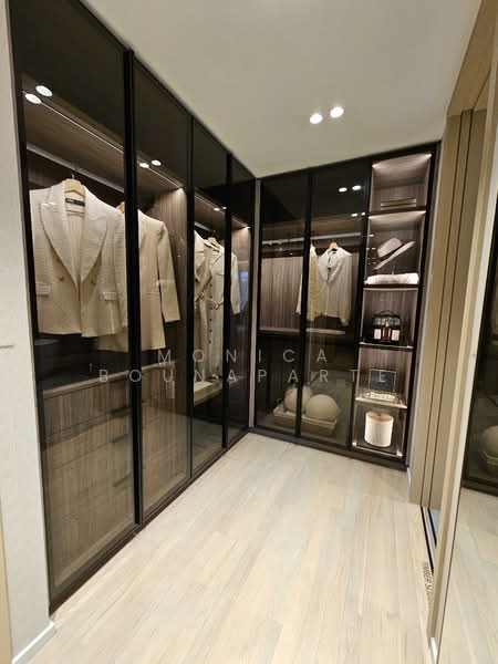 Pinetree Hill, 36 Pine Grove, 5 Bedrooms, 2,874 sqft, Condominium For Sale, by Monica Bounaparte, 500137623 - PropertyGuru.com.sg