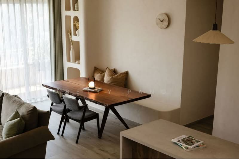 The Stellar, 10 West Coast Road, 4 Bedrooms, 2,207 sqft, Condominium For Sale, by Betty Pang, 500137627 - Dining Room - PropertyGuru.com.sg