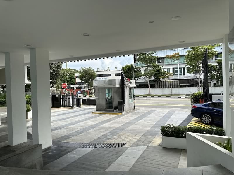 The Stellar, 10 West Coast Road, 4 Bedrooms, 2,207 sqft, Condominium For Sale, by Betty Pang, 500137627 - Exterior - PropertyGuru.com.sg