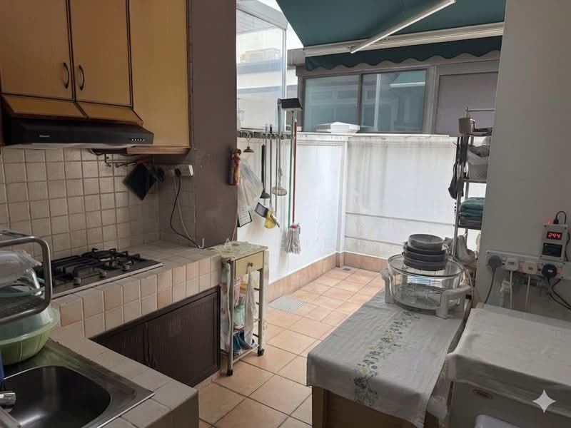 Burgundy Hill, Burgundy Crescent, 5 Bedrooms, 3,165 sqft, Semi-Detached House For Sale, by Jane Ee, 500137631 - Kitchen - PropertyGuru.com.sg