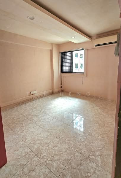 3 Saint George's Road, 3 Saint George's Road, 2 Bedrooms, 635 sqft, HDB Flat For Sale, by Tan Heng Kee, 500137642 - Bedroom 2 - PropertyGuru.com.sg