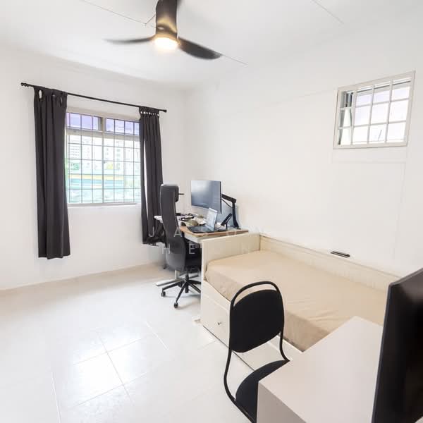 124B Rivervale Drive, 124B Rivervale Drive, 3 Bedrooms, 990 sqft, HDB Flat For Sale, by Jason Cheong, 500137656 - Study - PropertyGuru.com.sg