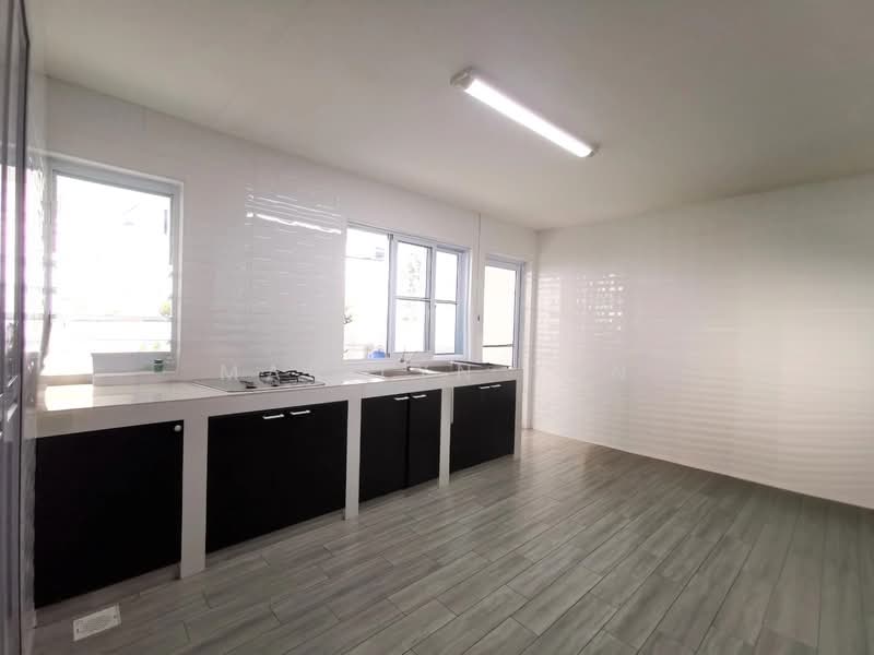 Sembawang Straits Estate, Jalan Machang, 3 Bedrooms, 1,800 sqft, Semi-Detached House For Rent, by Marilyn Tan, 500137660 - Kitchen - PropertyGuru.com.sg