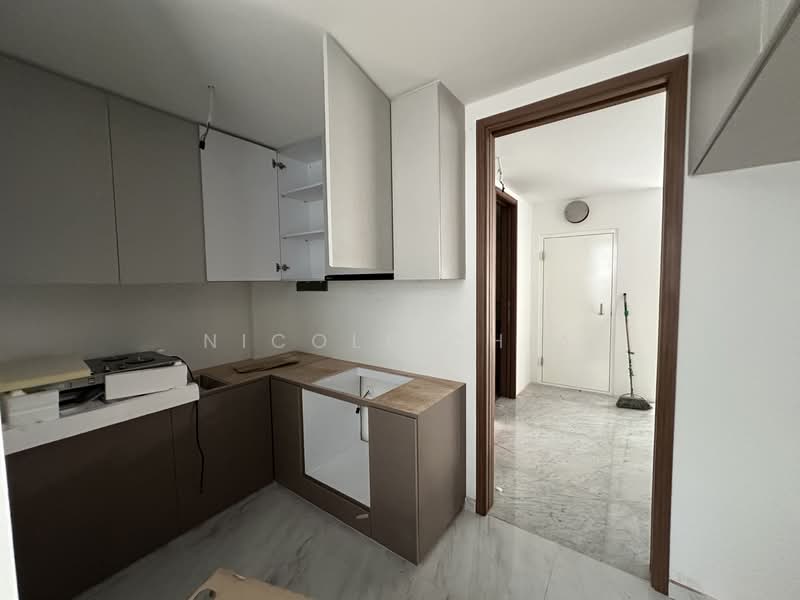 Serangoon Garden Estate, Brockhampton Drive, 6 Bedrooms, 7,460 sqft, Semi-Detached House For Sale, by Nicole Chia, 500137670 - Kitchen - PropertyGuru.com.sg