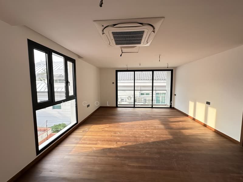 Serangoon Garden Estate, Brockhampton Drive, 6 Bedrooms, 7,460 sqft, Semi-Detached House For Sale, by Nicole Chia, 500137670 - Interior - PropertyGuru.com.sg