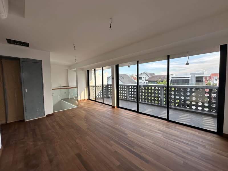 Serangoon Garden Estate, Brockhampton Drive, 6 Bedrooms, 7,460 sqft, Semi-Detached House For Sale, by Nicole Chia, 500137670 - Interior - PropertyGuru.com.sg