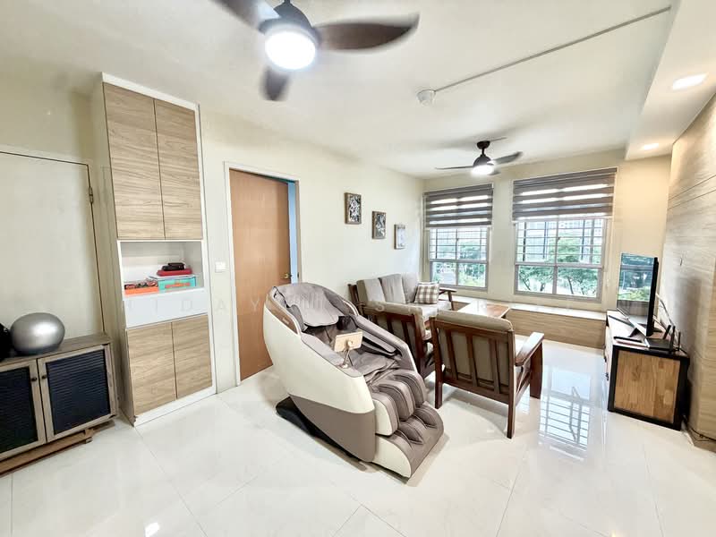 120C Canberra Crescent, 120C Canberra Crescent, 4 Bedrooms, 1,216 sqft, HDB Flat For Sale, by Hidayat Shariff, 500137680 - Living Room - PropertyGuru.com.sg