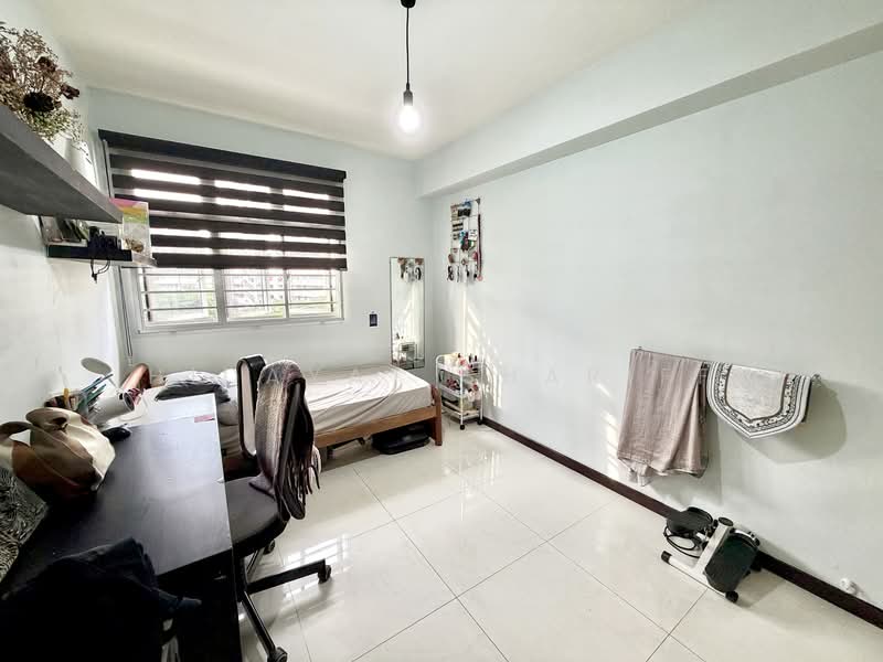 120C Canberra Crescent, 120C Canberra Crescent, 4 Bedrooms, 1,216 sqft, HDB Flat For Sale, by Hidayat Shariff, 500137680 - Bedroom - PropertyGuru.com.sg