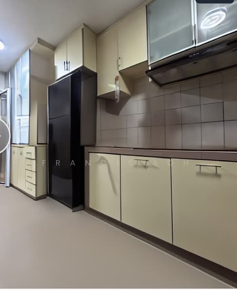 686C Woodlands Drive 73, 686C Woodlands Drive 73, 3 Bedrooms, 1,237 sqft, HDB Flat For Sale, by Francis Loh, 500137682 - Kitchen - PropertyGuru.com.sg
