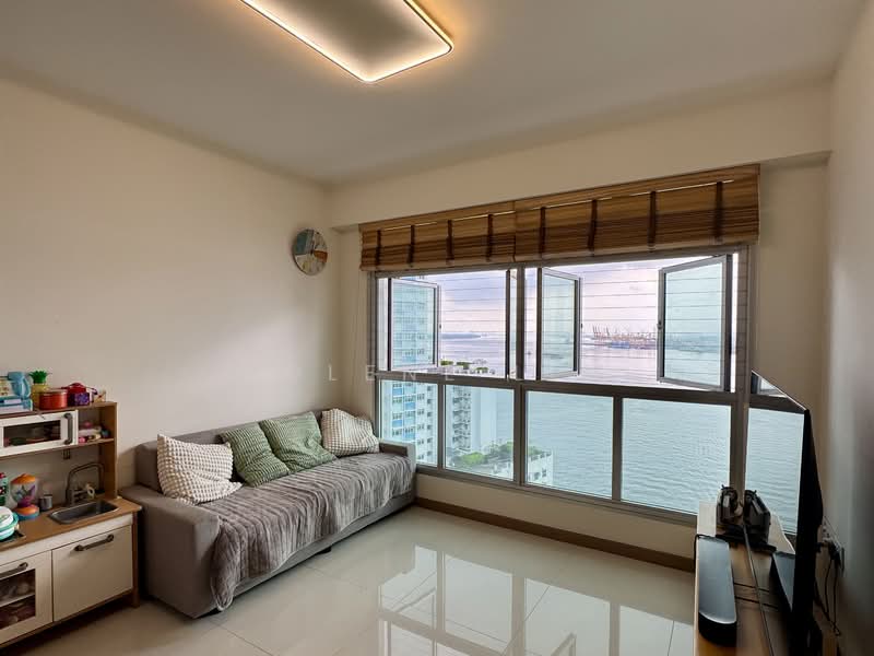 421B Northshore Drive, 421B Northshore Drive, 3 Bedrooms, 1,001 sqft, HDB Flat For Sale, by Jolene Lim, 500137684 - Living Room - PropertyGuru.com.sg
