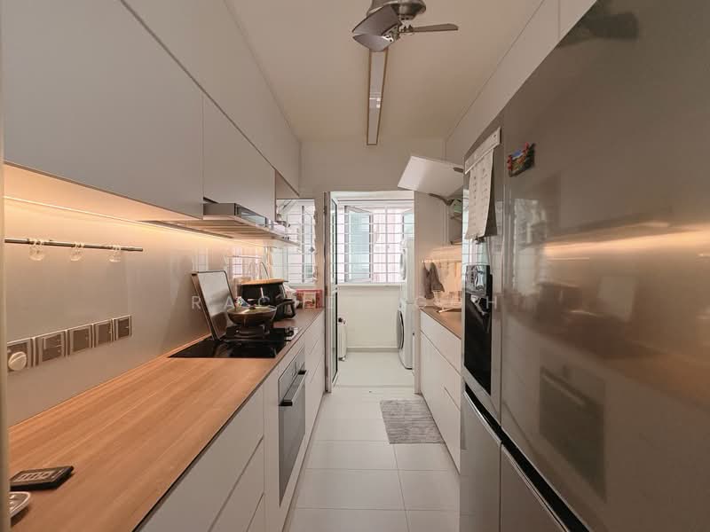 8A Upper Boon Keng Road, 8A Upper Boon Keng Road, 3 Bedrooms, 1,023 sqft, HDB Flat For Sale, by Rachel Goh, 500137696 - Kitchen - PropertyGuru.com.sg