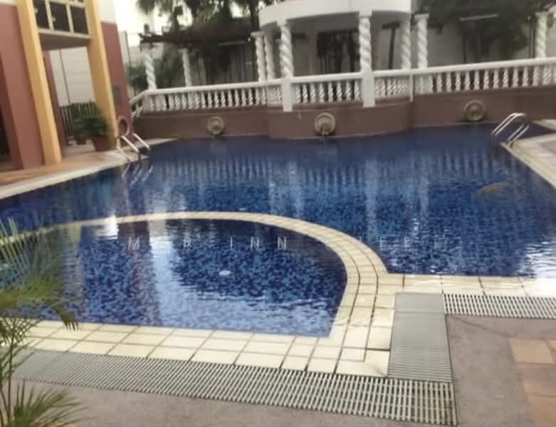 Villa Azura, 3 Cherry Avenue, 1 Bedroom, 130 sqft, Condominium For Rent, by Mar Inn Chee, 500137701 - Pool - PropertyGuru.com.sg