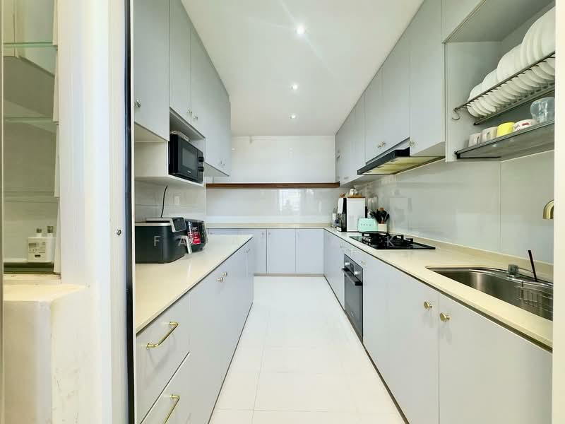 620B Tampines Street 61, 620B Tampines Street 61, 3 Bedrooms, 1,001 sqft, HDB Flat For Sale, by Farah Zack, 500137708 - Kitchen - PropertyGuru.com.sg
