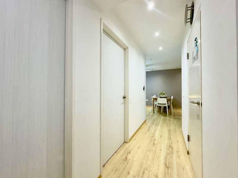 620B Tampines Street 61, 620B Tampines Street 61, 3 Bedrooms, 1,001 sqft, HDB Flat For Sale, by Farah Zack, 500137708 - Corridor - PropertyGuru.com.sg
