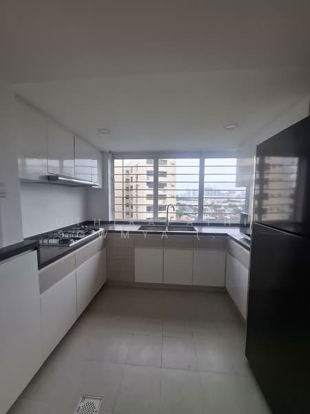 Pandan Valley, 3 Pandan Valley, 3 Bedrooms, 1,689 sqft, Condominium For Rent, by Uthirapathi Sowmya (Sowmya), 500137725 - Kitchen - PropertyGuru.com.sg