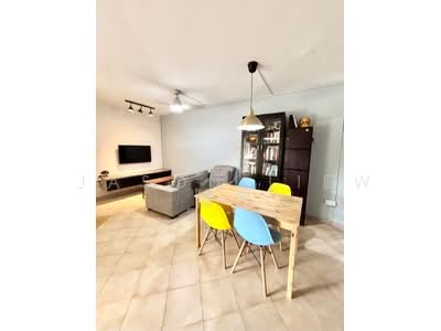 For Sale - 121 Yishun Street 11