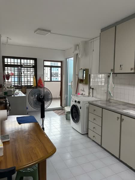 346 Ang Mo Kio Avenue 3, 346 Ang Mo Kio Avenue 3, 2 Bedrooms, 785 sqft, HDB Flat For Rent, by Josephine Lim, 500137738 - Kitchen - PropertyGuru.com.sg