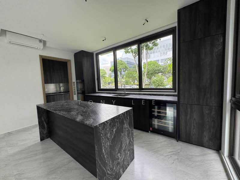 Shrewsbury Road, Shrewsbury Road, 6 Bedrooms, 6,926 sqft, Corner Terrace For Sale, by Tony Lee, 500137748 - Kitchen - PropertyGuru.com.sg