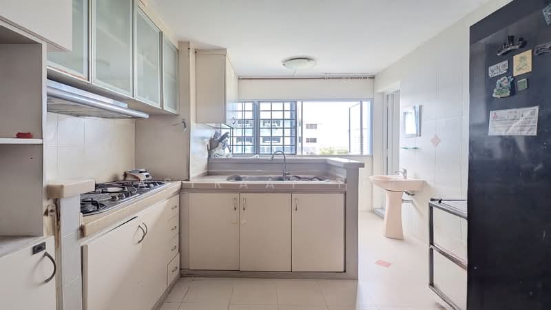 707 Bedok North Road, 707 Bedok North Road, 3 Bedrooms, 990 sqft, HDB Flat For Sale, by Asyraaf TCR, 500137753 - PropertyGuru.com.sg