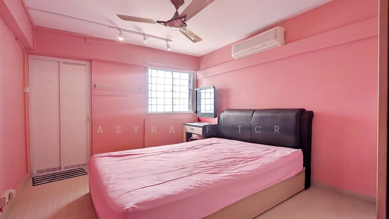 707 Bedok North Road, 707 Bedok North Road, 3 Bedrooms, 990 sqft, HDB Flat For Sale, by Asyraaf TCR, 500137753 - Bedroom - PropertyGuru.com.sg
