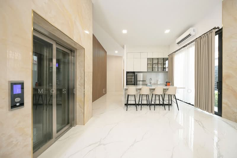 Serangoon Garden Estate, Chartwell Drive, 8 Bedrooms, 9,600 sqft, Semi-Detached House For Sale, by Moses Elson Yeo, 500137766 - Interior - PropertyGuru.com.sg