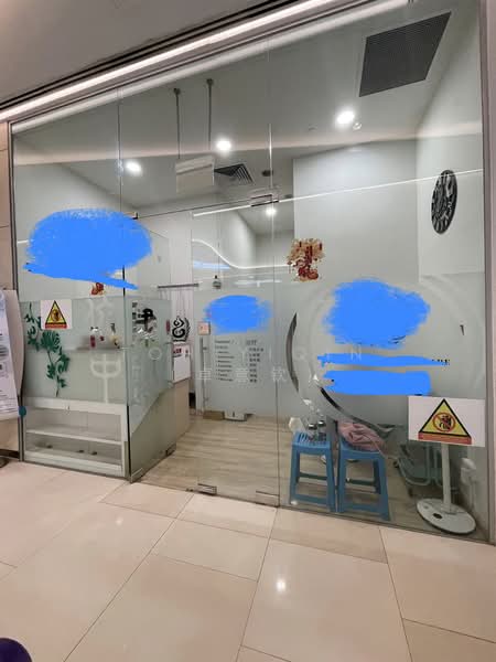 Royal Square at Novena, 99 Irrawady Road, 377 sqft, Mall Shop For Rent, by Toh YiQin (卓意钦), 500137771 - Interior - CommercialGuru.com.sg