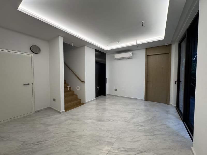 Shrewsbury Road, Shrewsbury Road, 6 Bedrooms, 6,062 sqft, Terraced House For Sale, by Tony Lee, 500137774 - Interior - PropertyGuru.com.sg