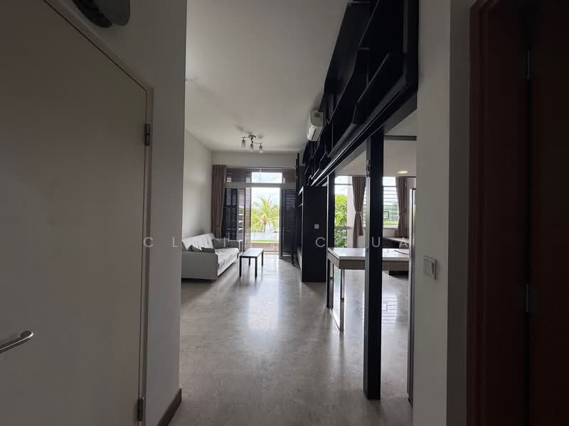 CHEAP High Ceiling, Spaciois loft. Must see, Premium feel, , 1 Bedroom, 603 sqft, Condominium For Sale, by Claire Chua, 500137775 - Living Room - PropertyGuru.com.sg