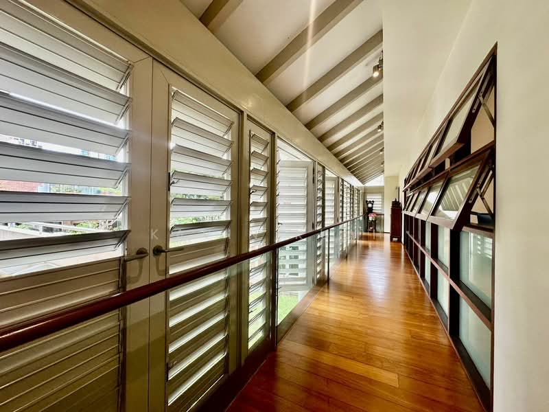 DETACHED HOUSE @ KIM LIN PARK, JALAN TUPAI, 5 Bedrooms, 5,845 sqft, Bungalow House For Sale, by Kavin Kuah, 500137779 - Corridor - PropertyGuru.com.sg