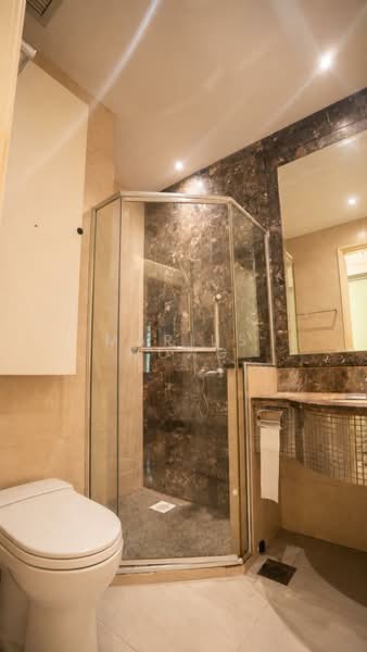 The Tessarina, 22 Wilby Road, 3 Bedrooms, 1,647 sqft, Condominium For Sale, by Marius Wong, 500137791 - Bathroom - PropertyGuru.com.sg