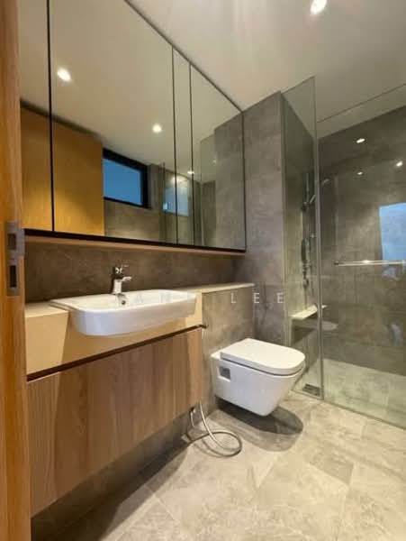 Twin VEW, 91 West Coast Vale, 4 Bedrooms, 1,378 sqft, Condominium For Sale, by Jane Lee, 500137802 - Bathroom - PropertyGuru.com.sg