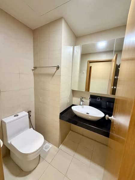 The Quintet, 44 Choa Chu Kang Street 64, 3 Bedrooms, 1,270 sqft, Condominium For Sale, by Derek Ong, 500137824 - Bathroom - PropertyGuru.com.sg