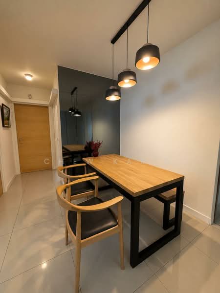 18A Circuit Road, Circuit Road, 3 Bedrooms, 1,001 sqft, HDB Flat For Sale, by Chew Karin, 500137837 - Dining Room - PropertyGuru.com.sg