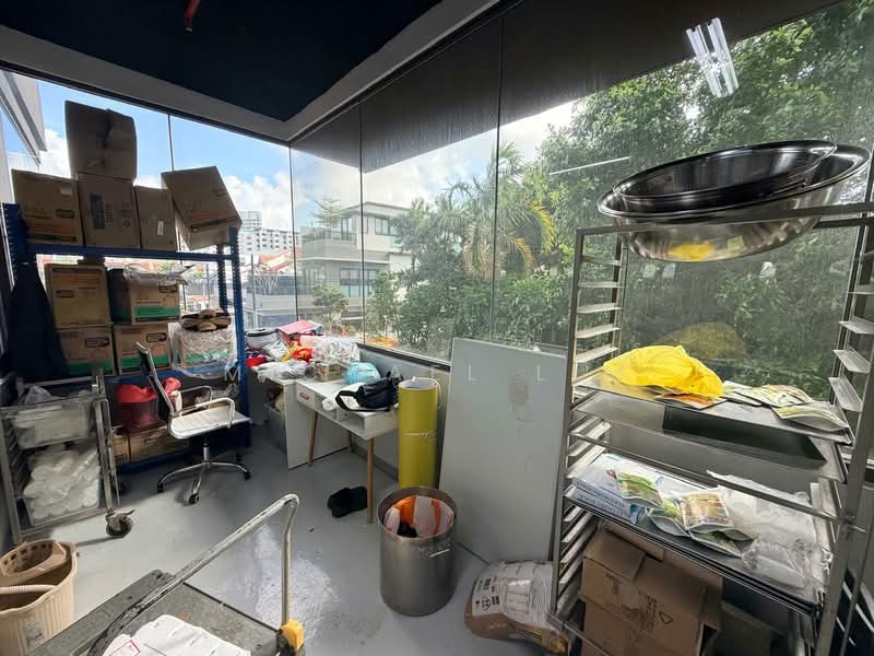 M2 Macpherson Mall, 401 Macpherson Road, 742 sqft, Other Retail For Sale, by Michael Lim, 500137839 - Balcony - CommercialGuru.com.sg